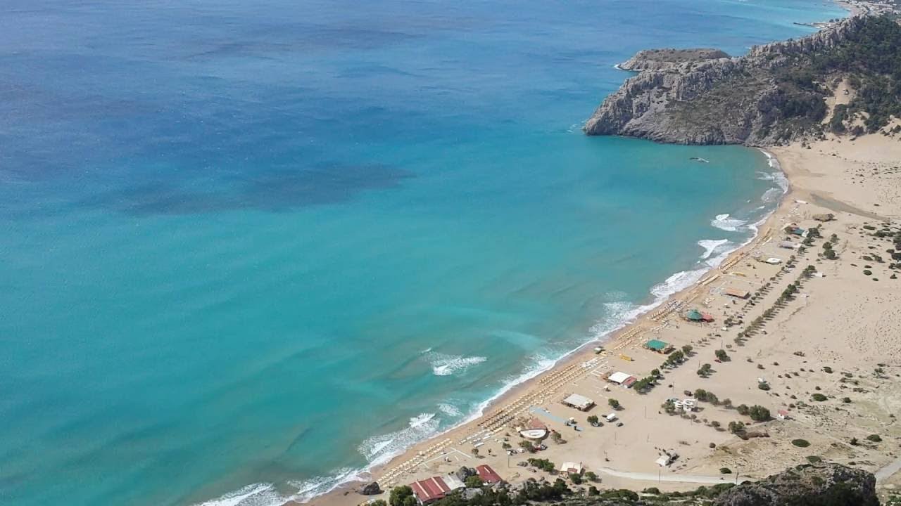 Tsampika beach